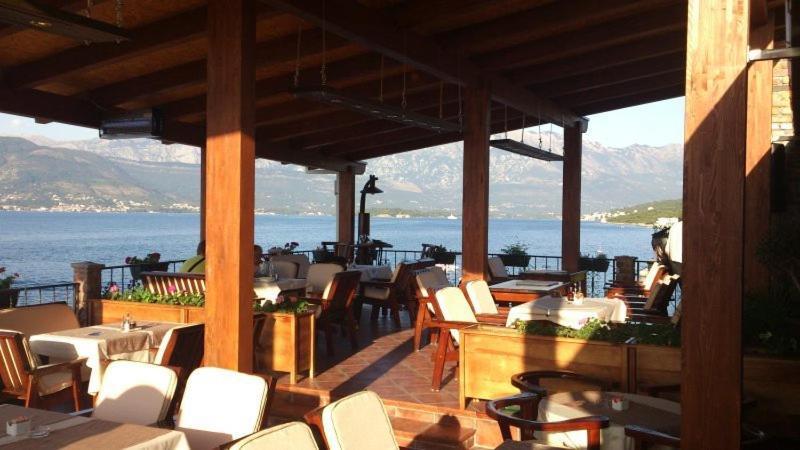 Hotel Anderba Krasići Εξωτερικό φωτογραφία